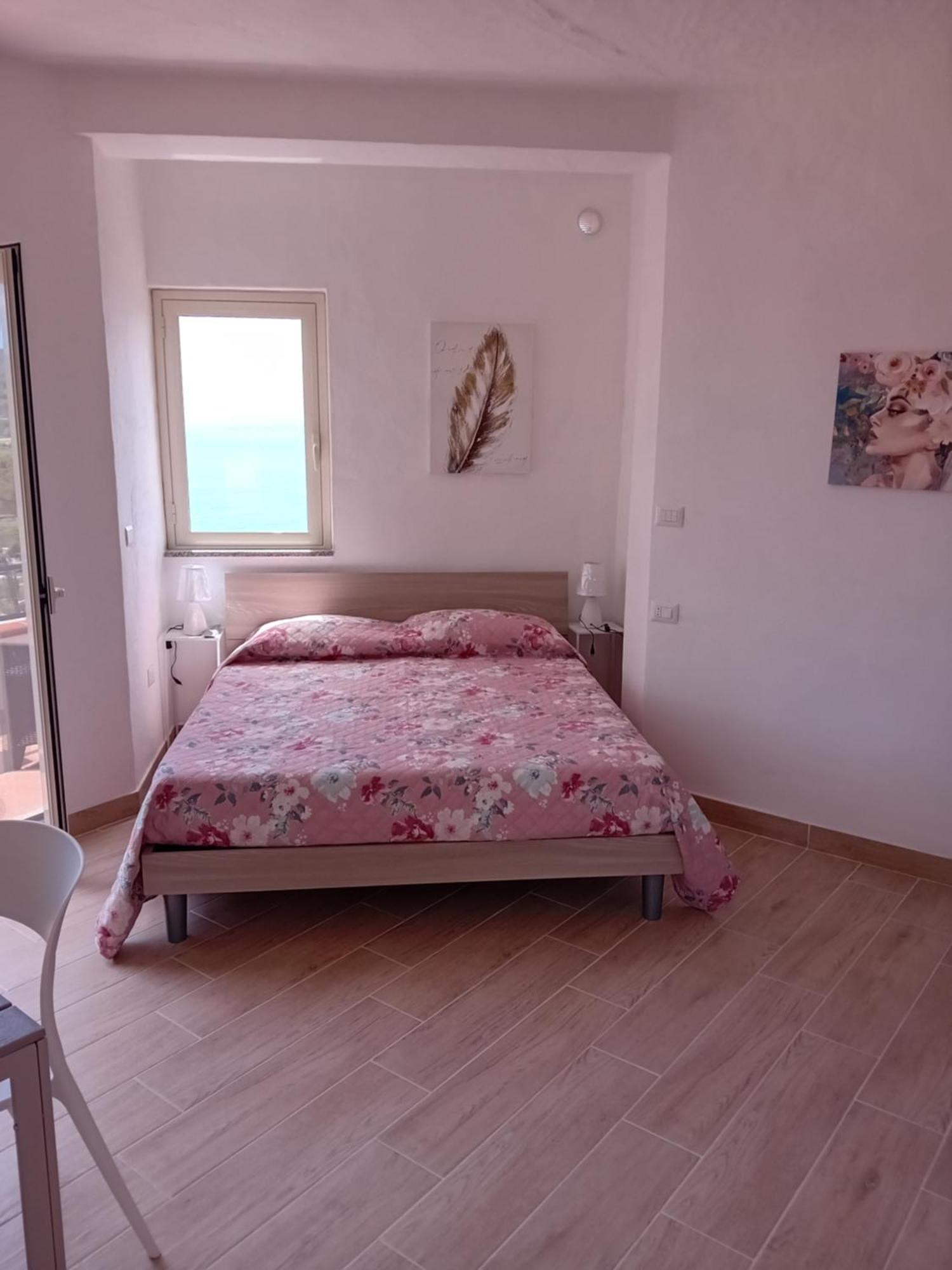Villamargherita Capo Vaticano Kültér fotó