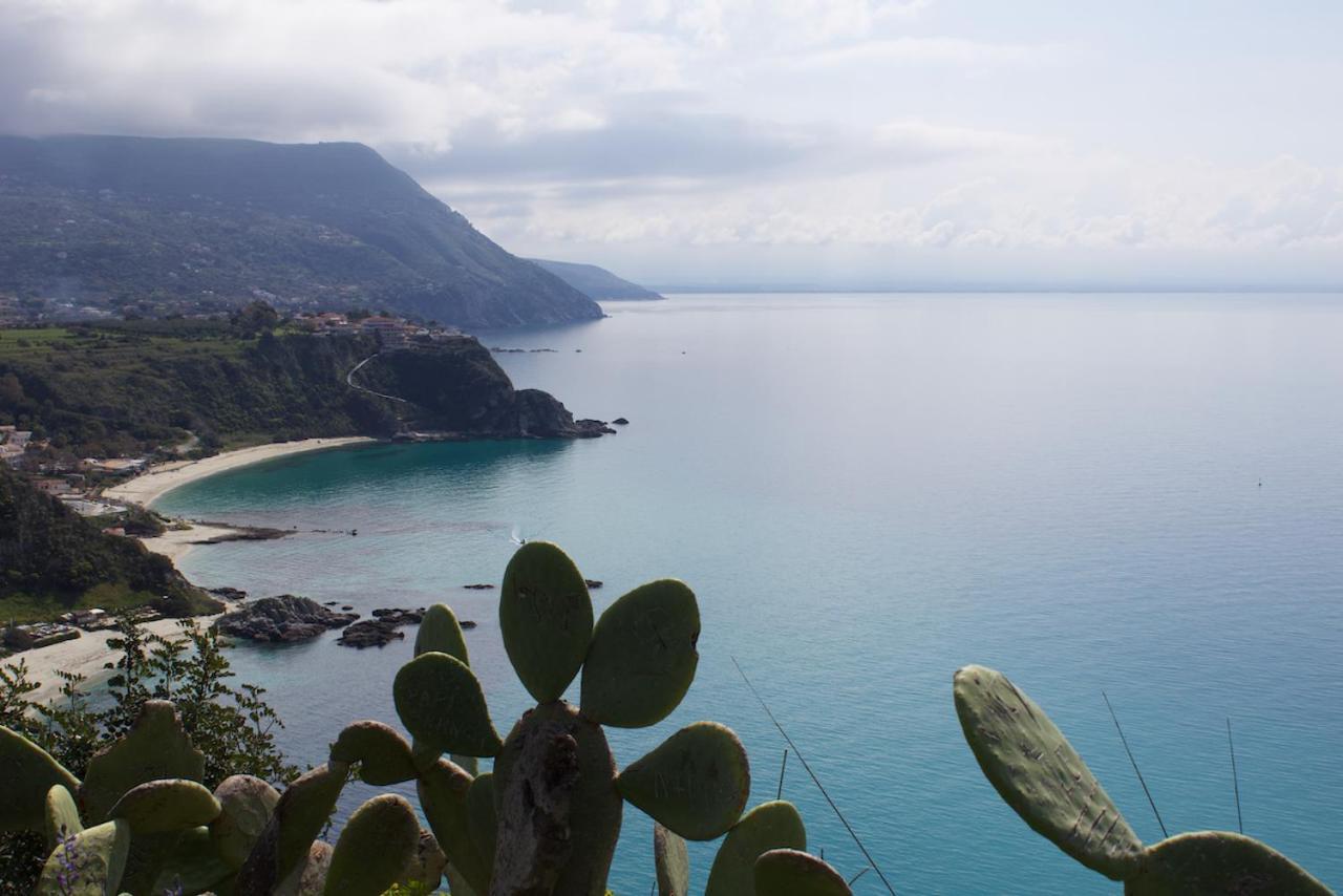 Villamargherita Capo Vaticano Kültér fotó