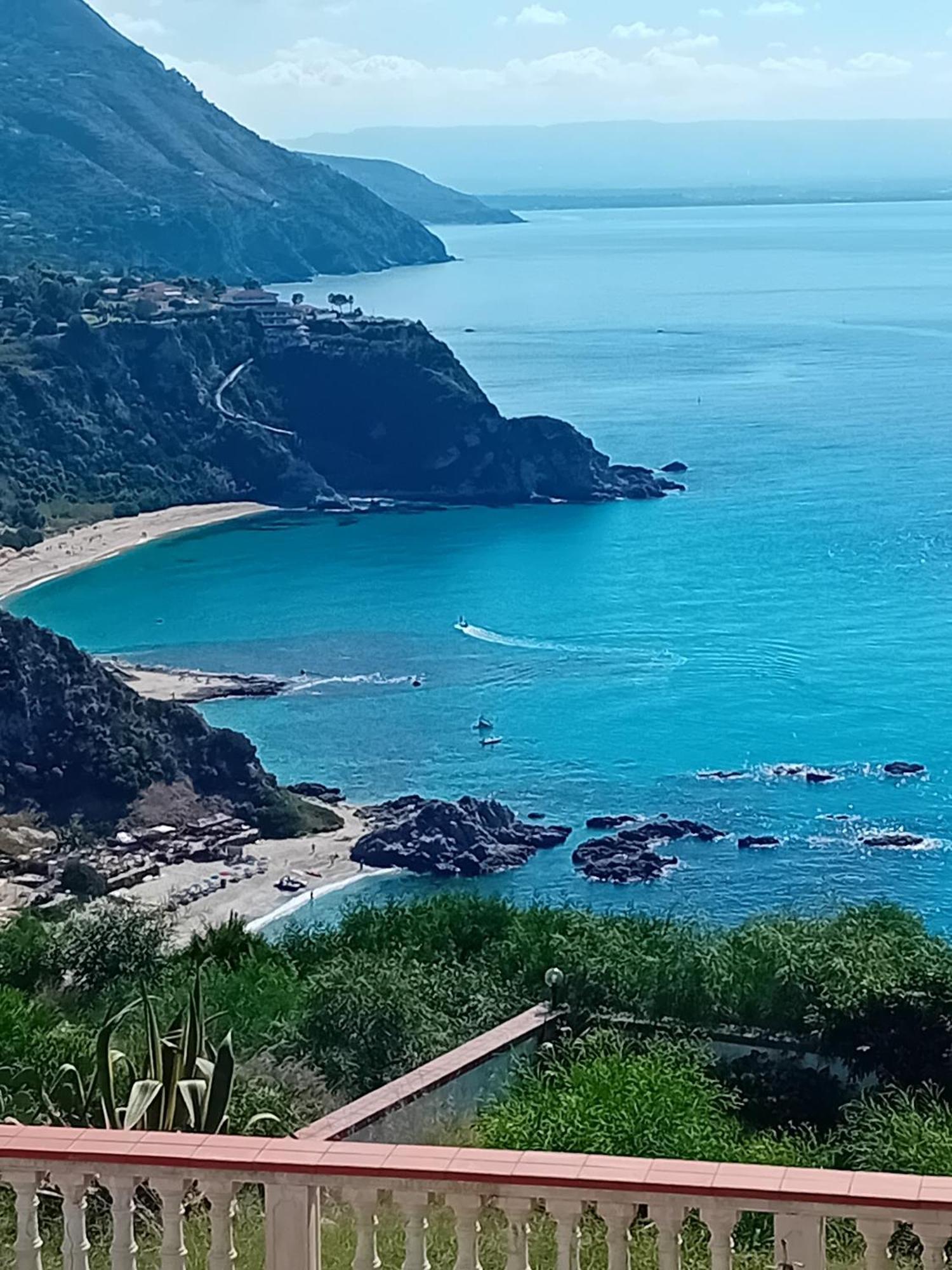Villamargherita Capo Vaticano Kültér fotó